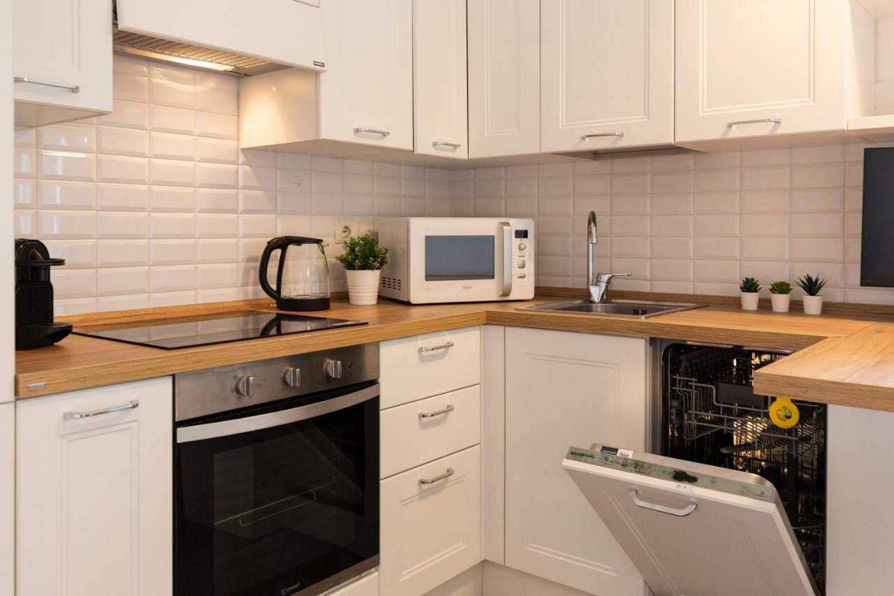 Mezzofanti - Tre Ponti Apartment Милано Екстериор снимка