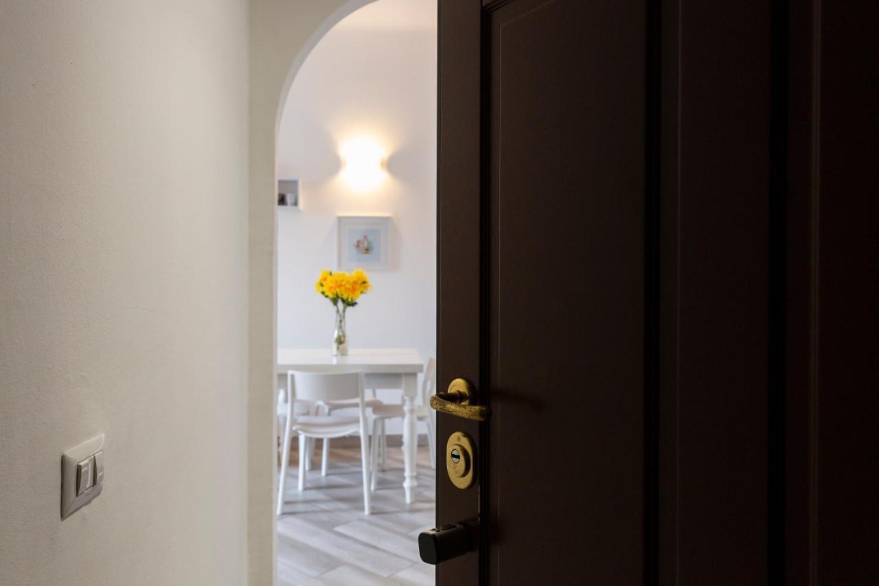 Mezzofanti - Tre Ponti Apartment Милано Екстериор снимка