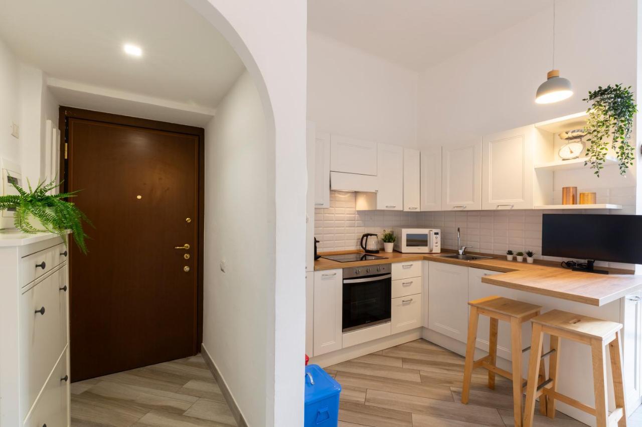 Mezzofanti - Tre Ponti Apartment Милано Екстериор снимка